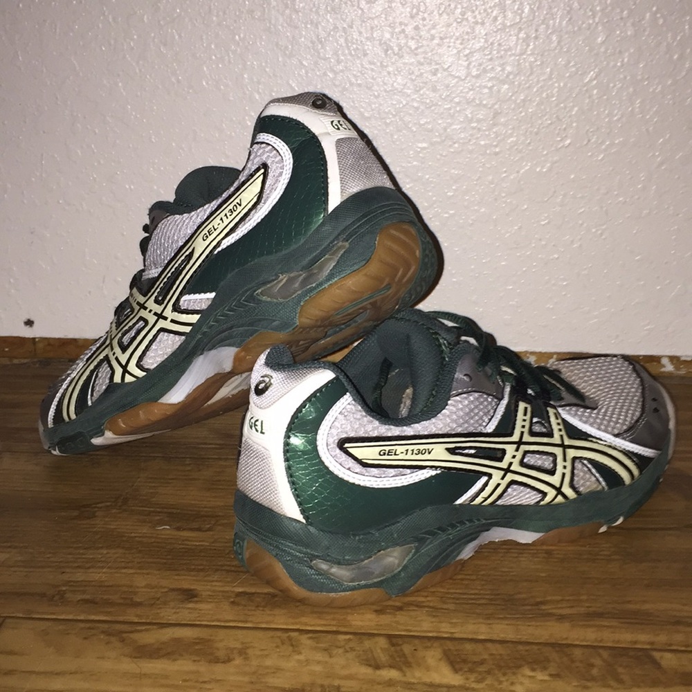 ASICS - Picture 2 of 6